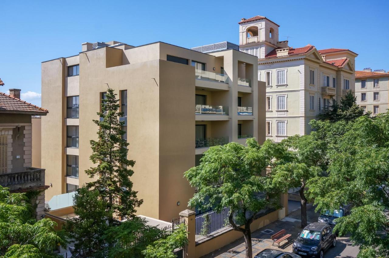 アジャクシオ Residenza Leca Colonnaアパートホテル エクステリア 写真